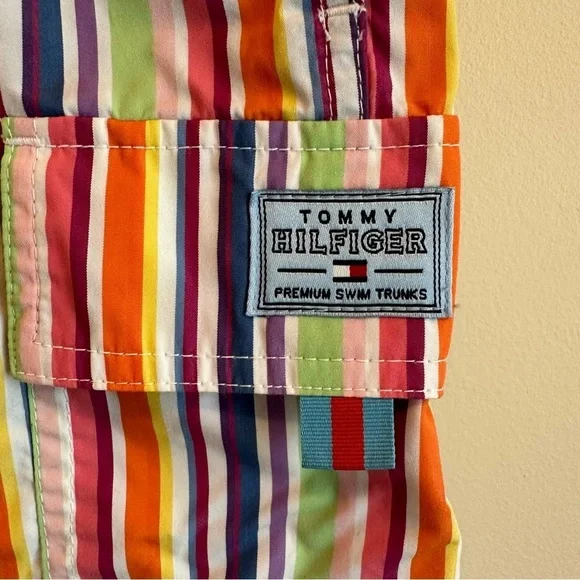 Tommy Hilfiger Multicolored Striped Men’s M Premium Swim Trunks Lined Pockets - Picture 3 of 9